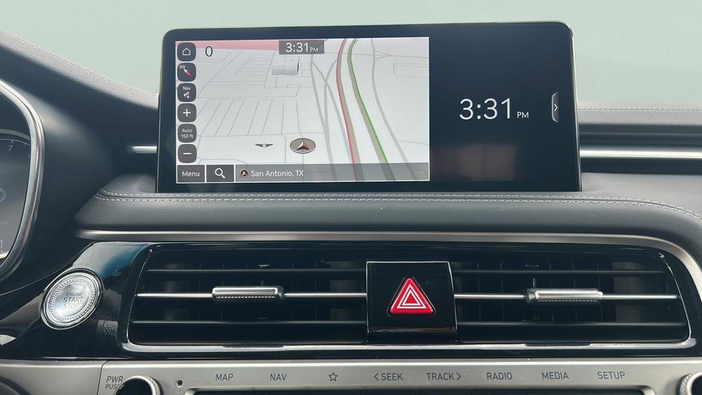 Used 2025 Genesis G70 2.5T image 18