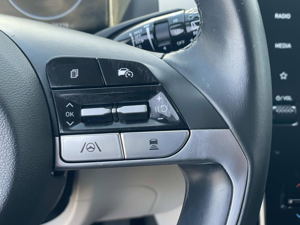 Certified 2022 Hyundai Tucson SEL w/ Convenience + Premium Package AWD/4WD image 21