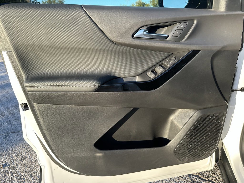 New 2026 Chevrolet Equinox LT image 22