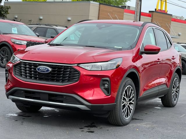 New 2024 Ford Escape SE FWD image 36