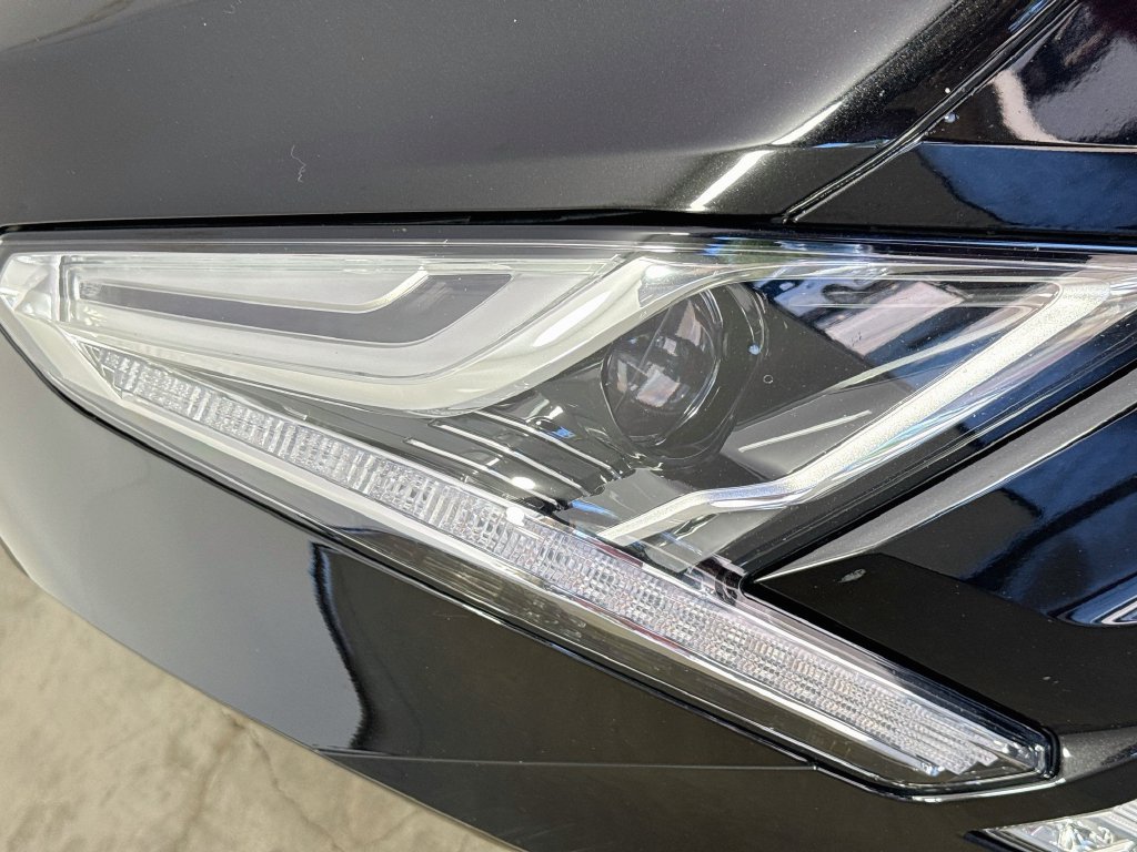 Used 2019 Cadillac XT5 Premium Luxury AWD/4WD image 39