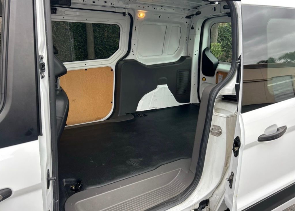 Used 2019 Ford Transit Connect XL FWD image 8