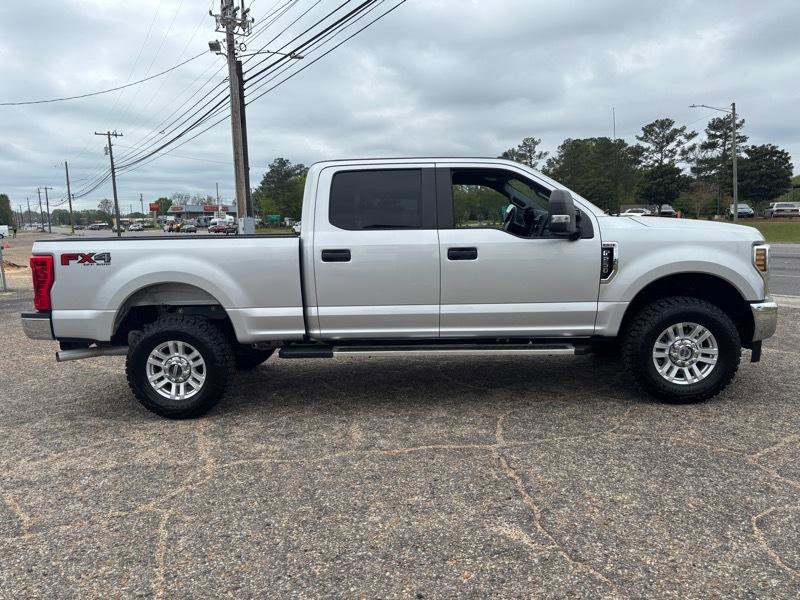 Used 2019 Ford F250 XL w/ STX Appearance Package image 6