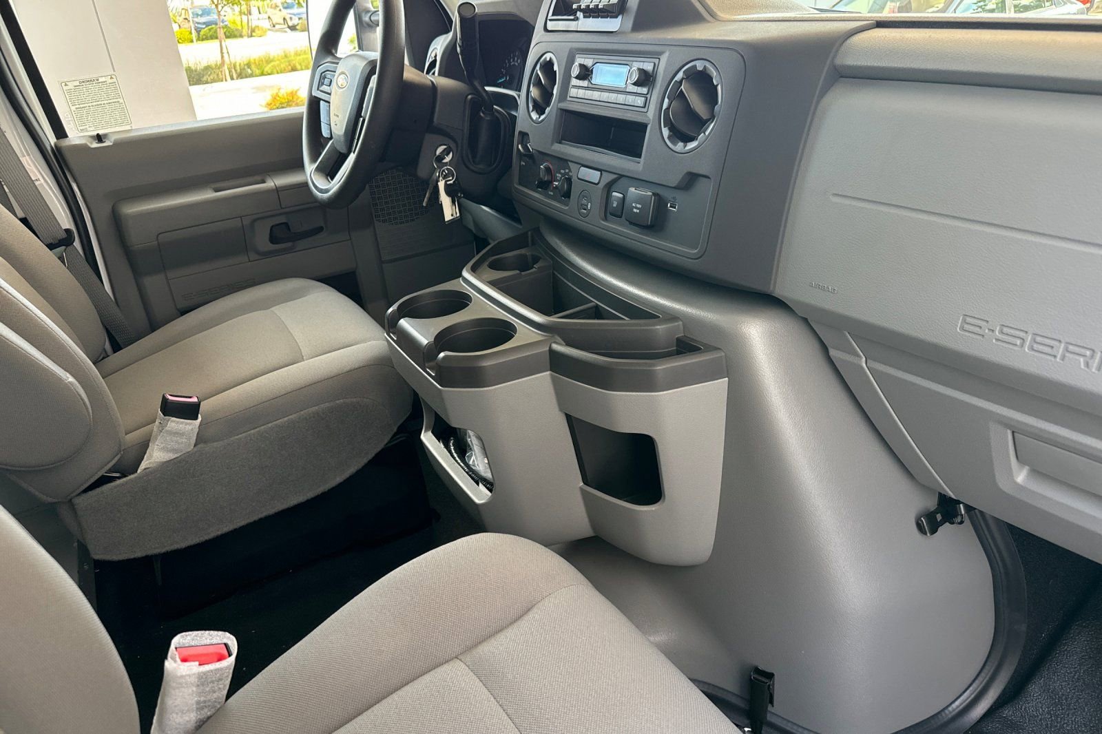 New 2026 Ford E-350 and Econoline 350 Super Duty w/ Power Equipment Group image 16