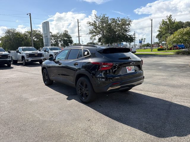 New 2026 Chevrolet Trax ACTIV w/ Sunroof Package FWD image 8