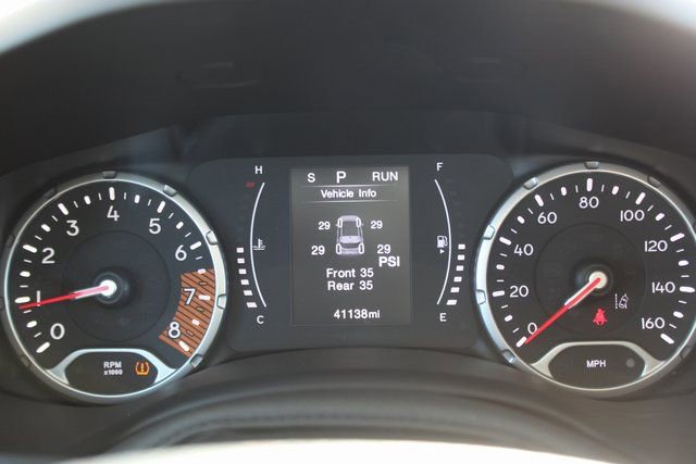 Used 2023 Jeep Renegade Latitude image 15