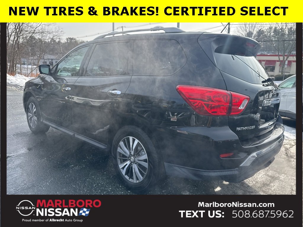 Certified 2018 Nissan Pathfinder SL image 5