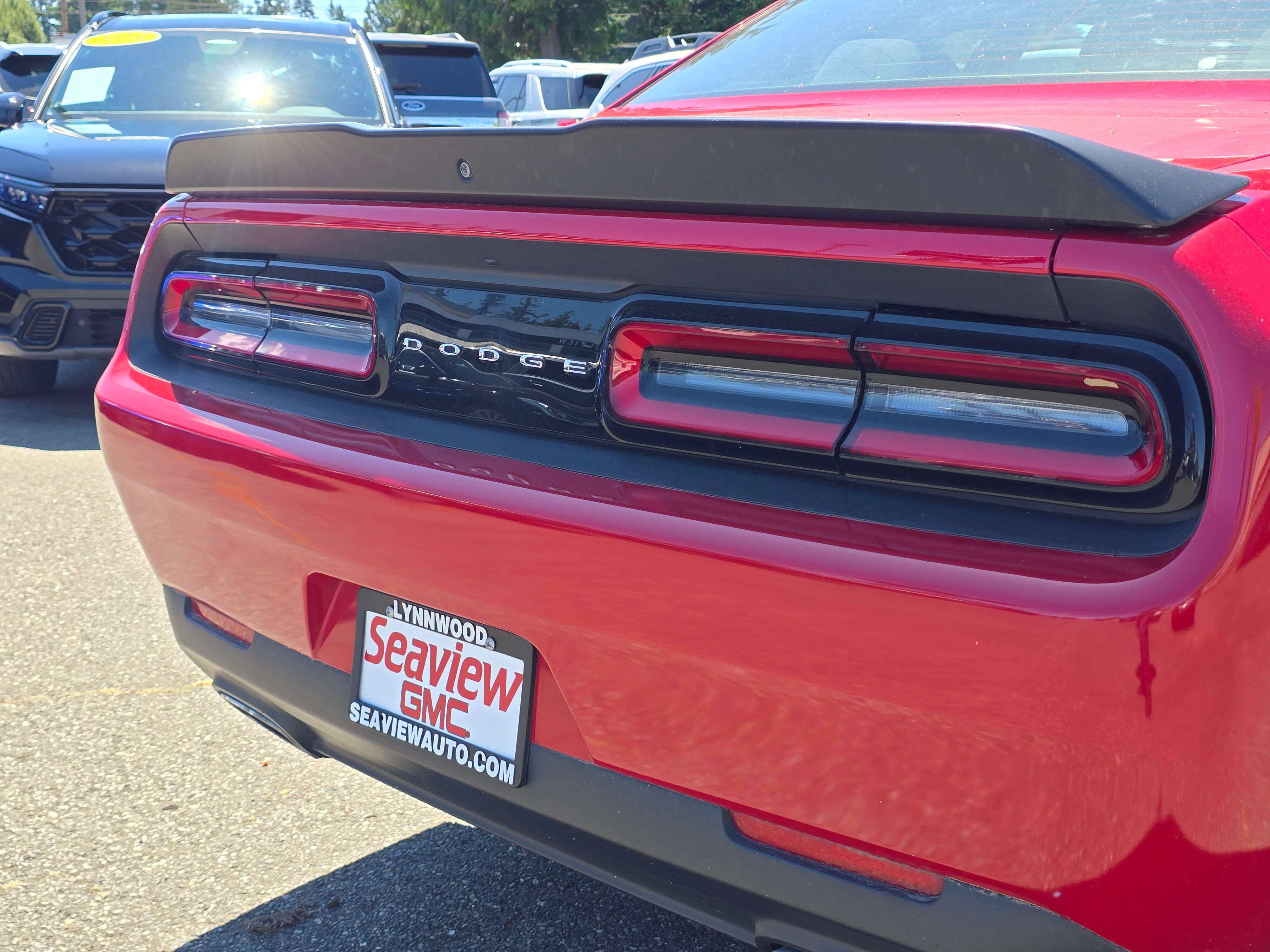 Used 2018 Dodge Challenger SXT w/ Blacktop Package RWD image 13