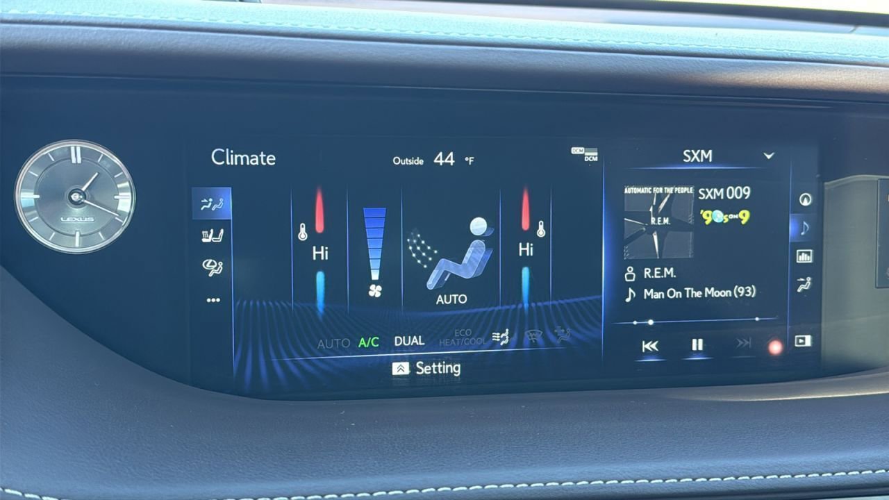 Used 2019 Lexus LS 500 AWD w/ Accessory Package (Z2) image 20