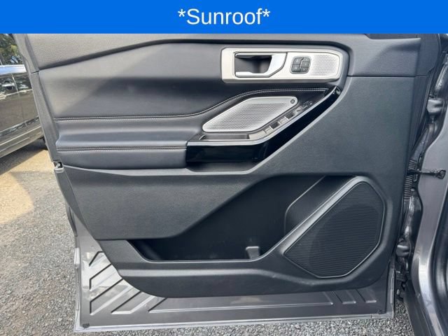 Used 2022 Ford Explorer ST w/ Equipment Group 401A AWD/4WD image 12