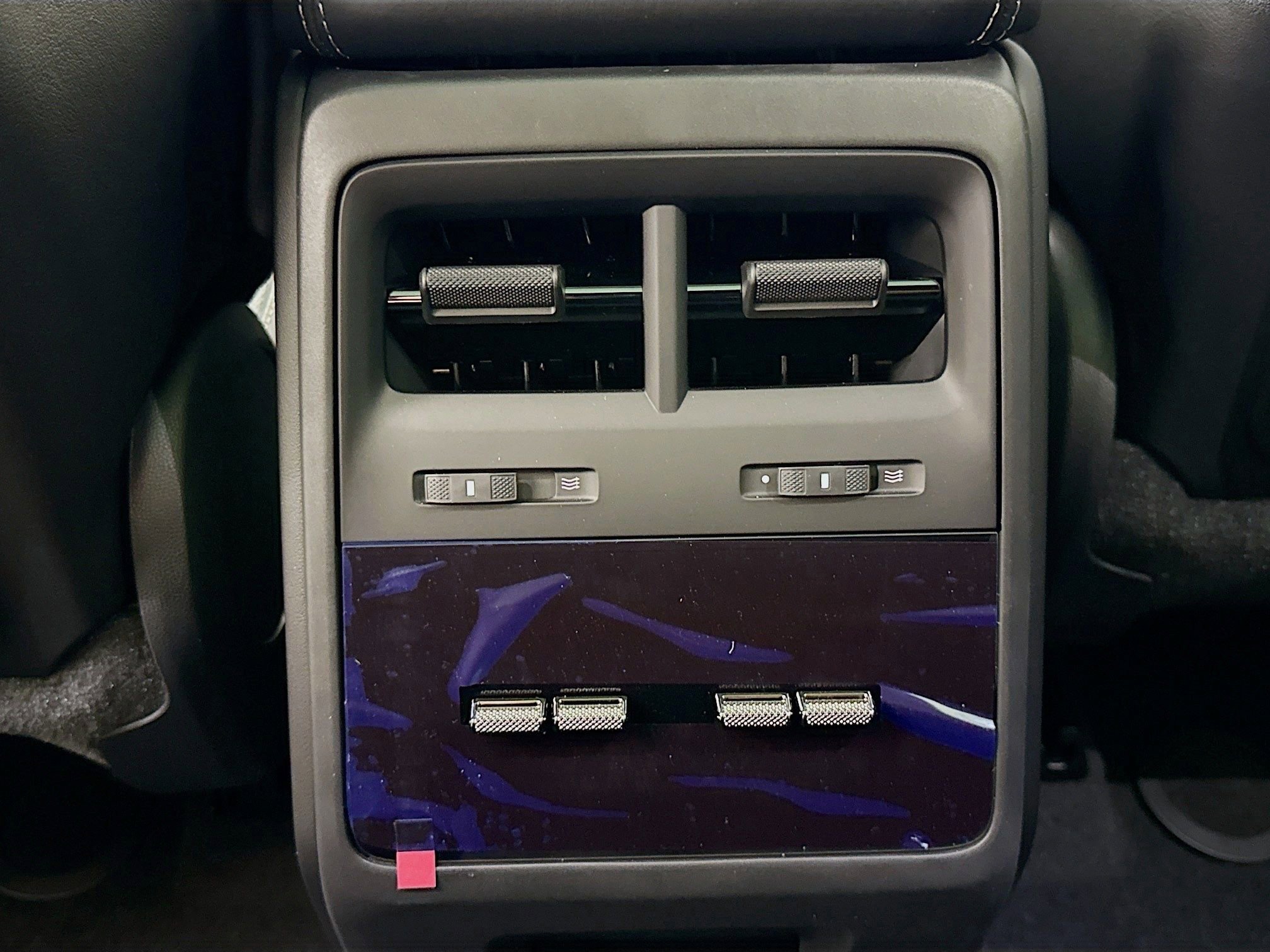 Certified 2024 Porsche Macan Turbo Electric image 17