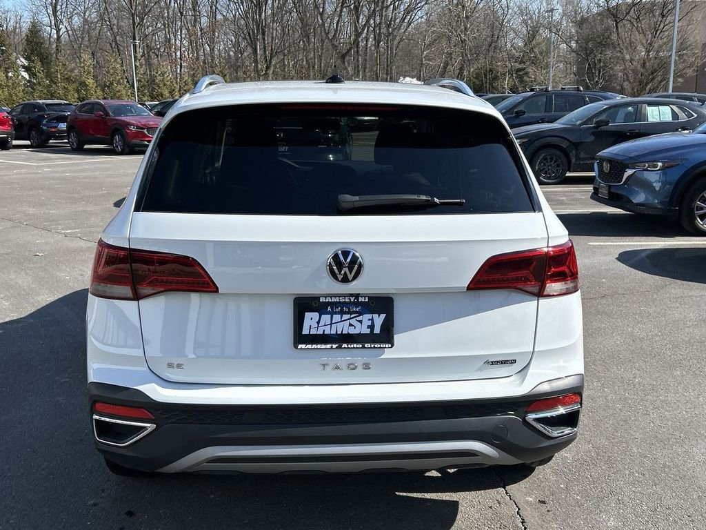 Used 2022 Volkswagen Taos SE w/ Panoramic Sunroof Package image 26