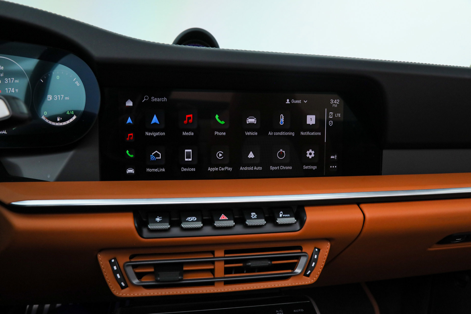 Used 2025 Porsche 911 Turbo S image 32