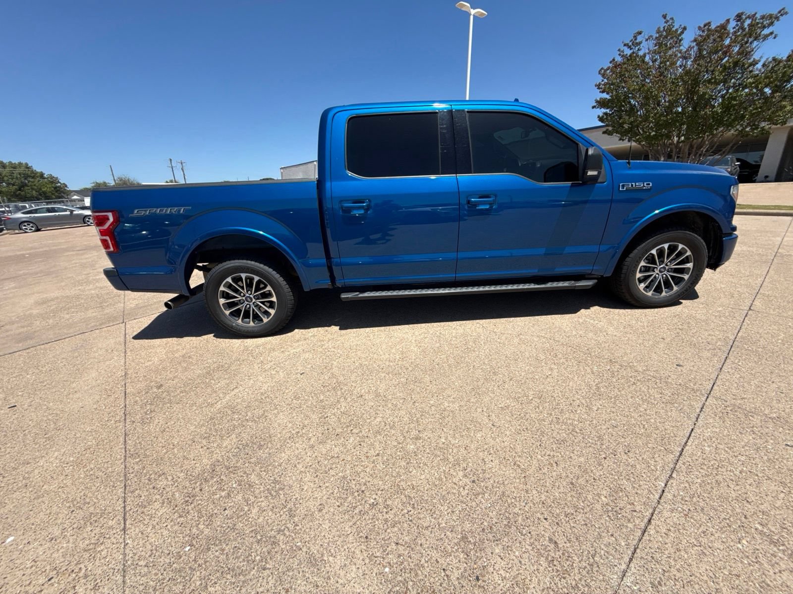 Used 2018 Ford F150 XLT w/ Equipment Group 302A Luxury RWD image 8
