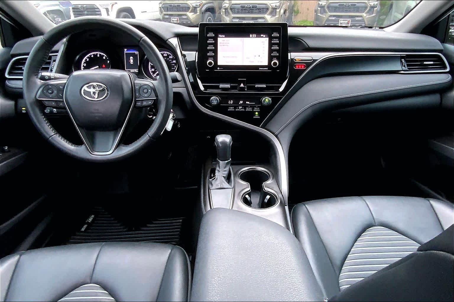 Used 2021 Toyota Camry SE image 15