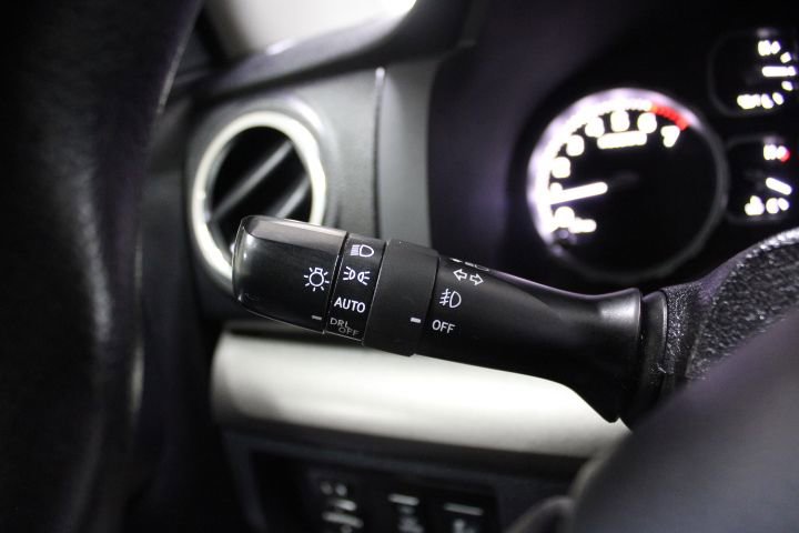 Used 2020 Toyota Tundra SR5 w/ SR5 Upgrade Package image 39