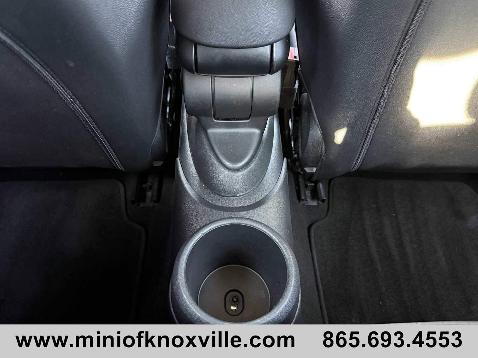 Used 2024 MINI Cooper 4-Door Hardtop image 29