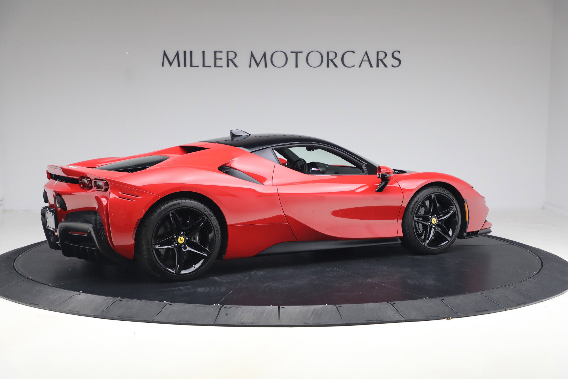Certified 2022 Ferrari SF90 Stradale AWD/4WD image 10