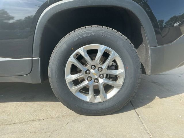 Used 2018 Chevrolet Traverse LT w/ LPO, Floor Liner Package AWD/4WD image 30