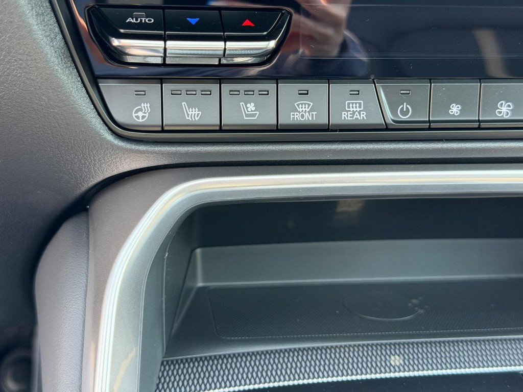 New 2026 MAZDA CX-90 3.3 Turbo w/ Premium Plus Pkg image 16