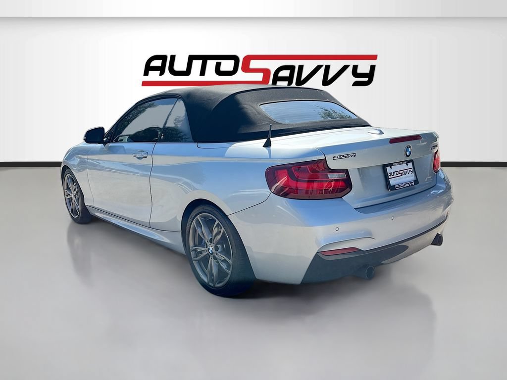 Used 2015 BMW M235i Convertible RWD image 5
