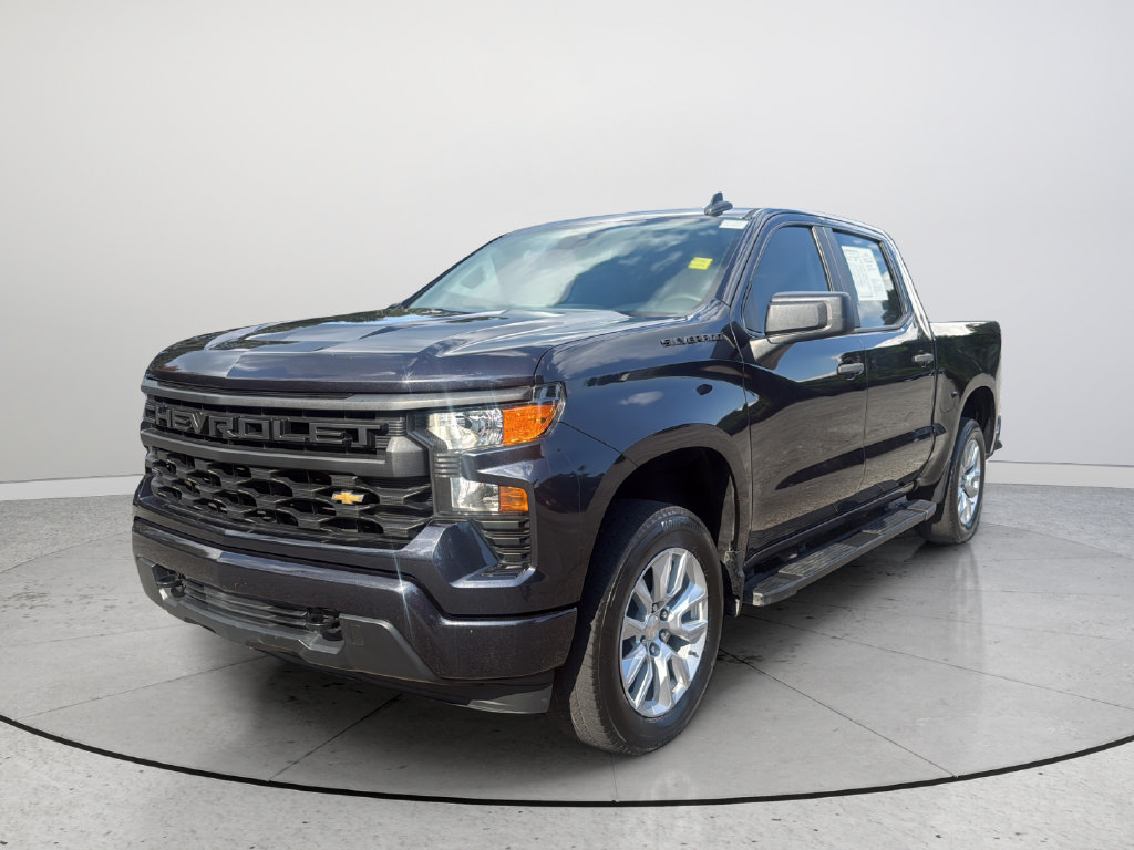 Used 2023 Chevrolet Silverado 1500 Custom RWD image 4