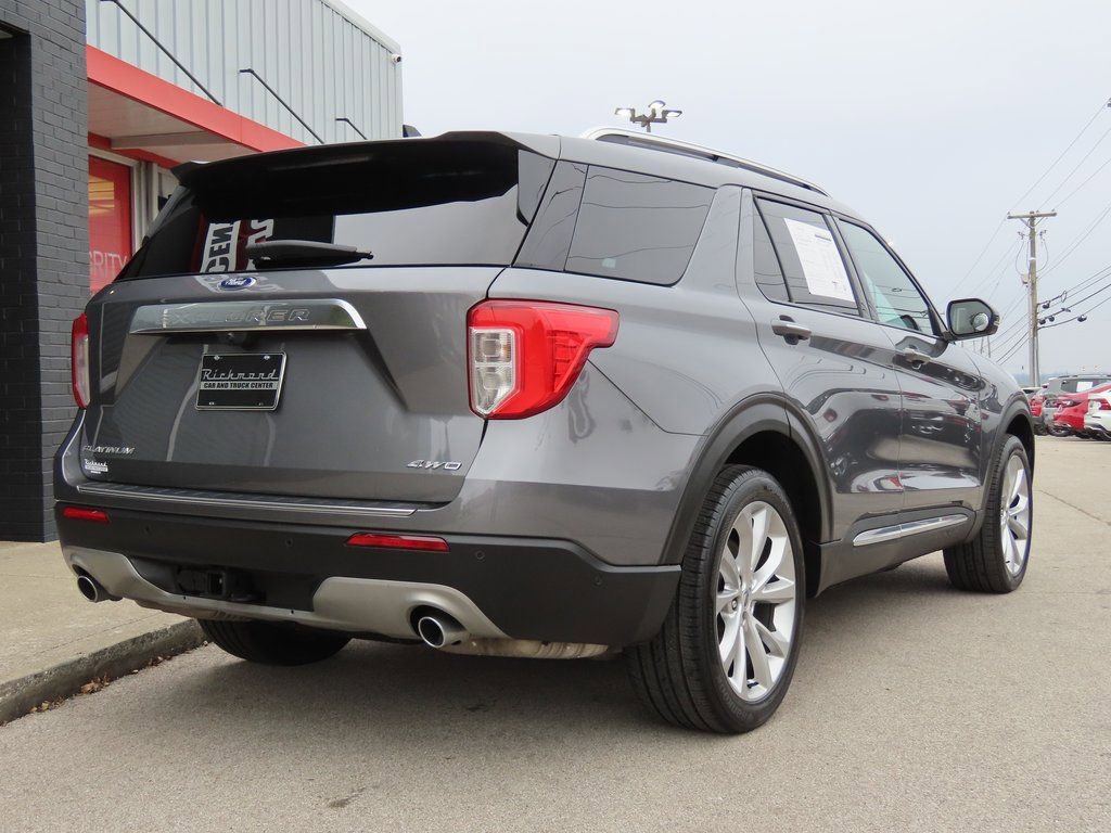 Used 2022 Ford Explorer Platinum w/ Premium Technology Package image 18