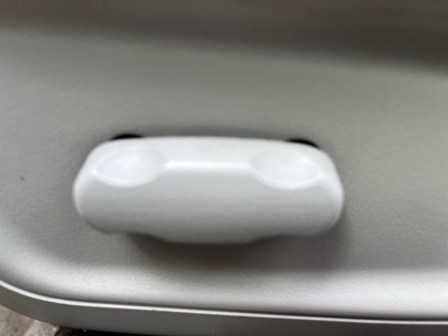 Used 2009 Buick LaCrosse CX image 14