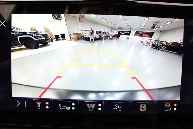 New 2026 GMC Sierra 3500 AT4 w/ Technology Package AWD/4WD image 5