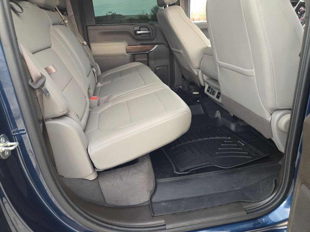 Used 2020 Chevrolet Silverado 2500 LT w/ All Star Edition AWD/4WD image 13