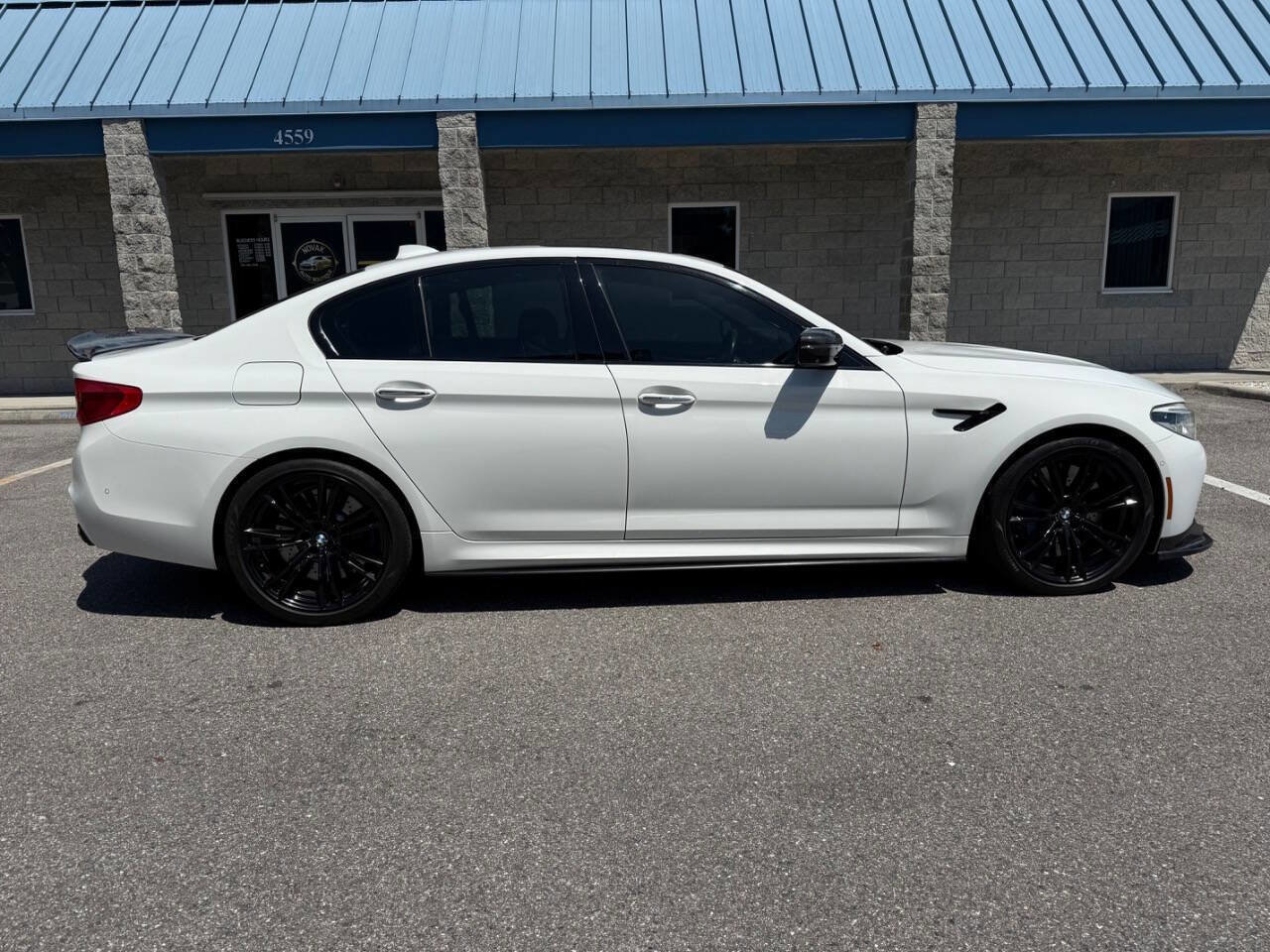 Used 2018 BMW M5 w/ Executive Package AWD/4WD image 9