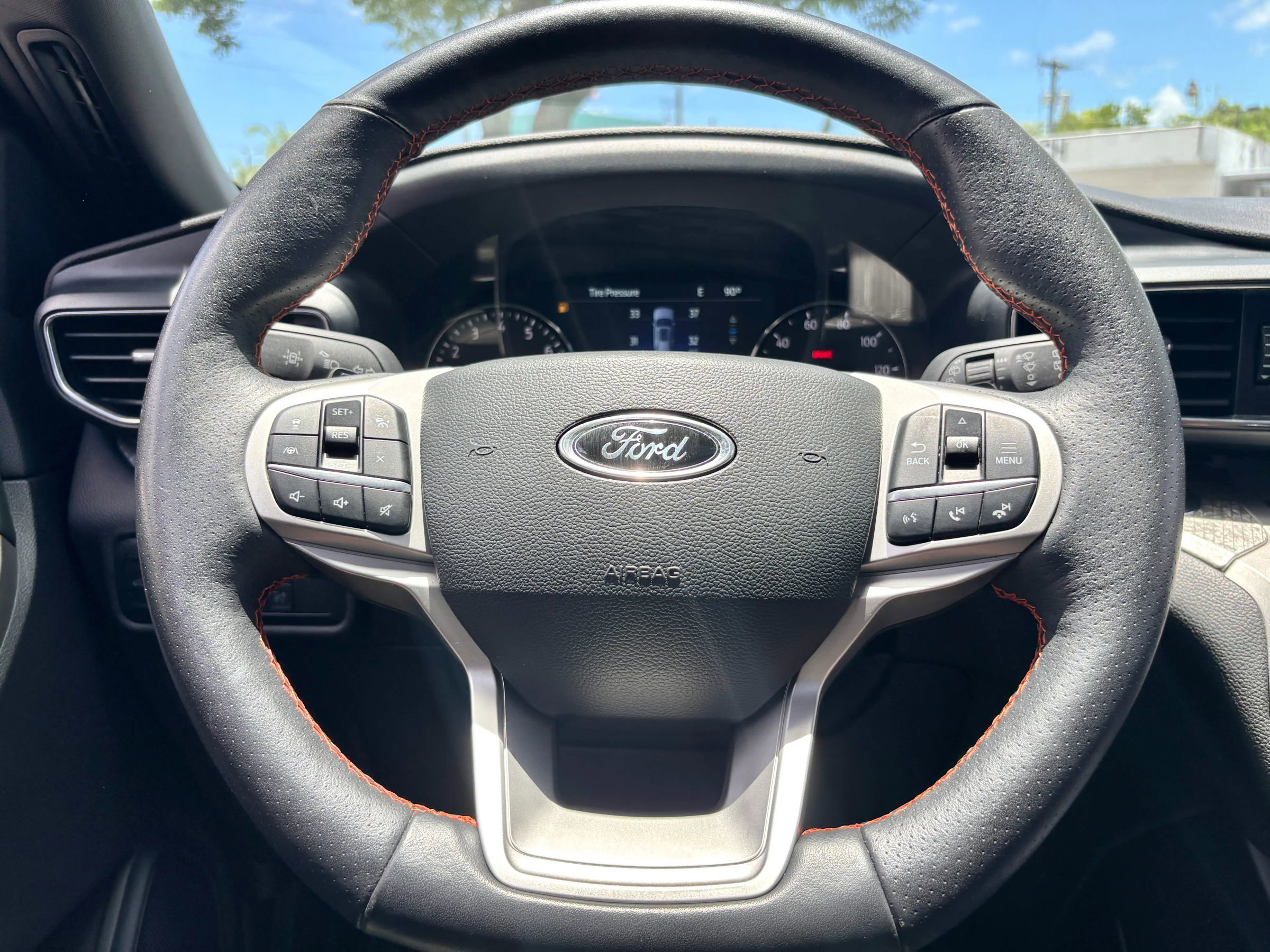 Used 2022 Ford Explorer Timberline w/ Timberline Technology Package AWD/4WD image 14