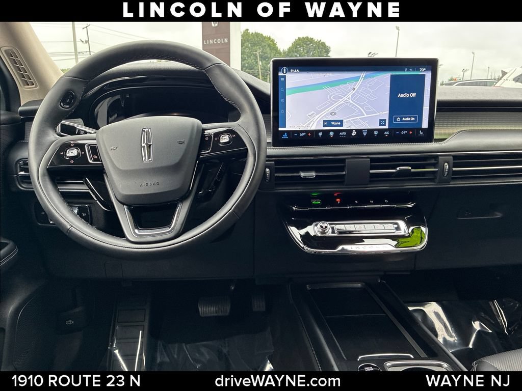 Certified 2024 Lincoln Corsair AWD w/ Equipment Group 101A image 24