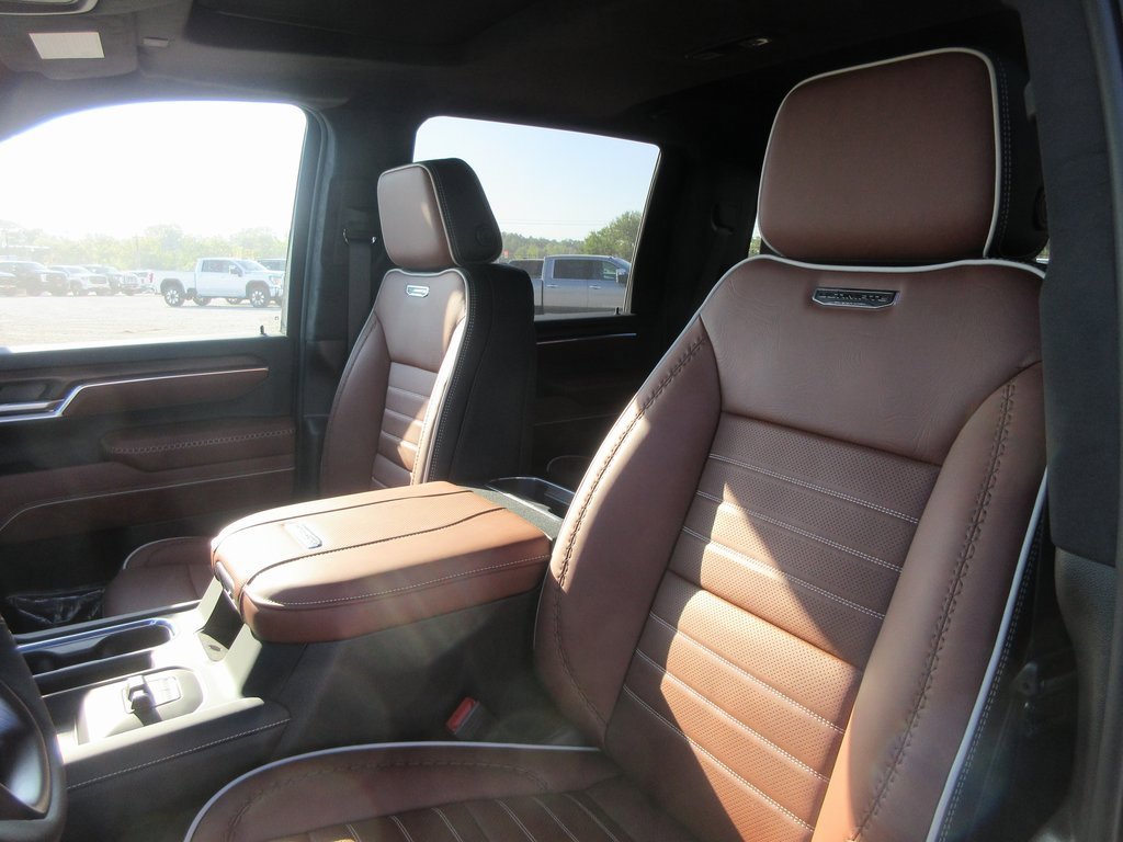 New 2026 GMC Sierra 2500 Denali Ultimate image 13