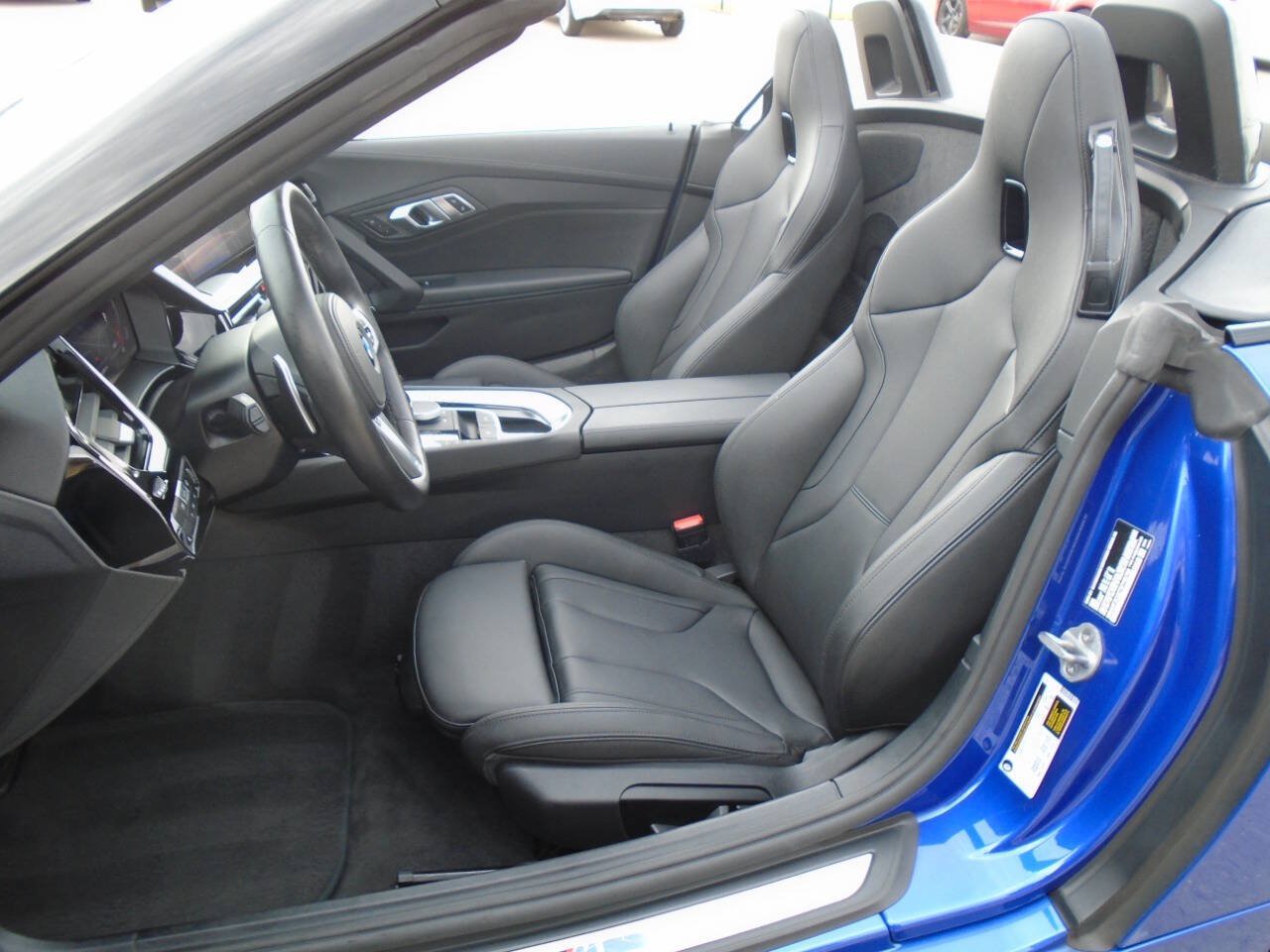 Used 2026 BMW Z4 sDrive30i RWD image 8