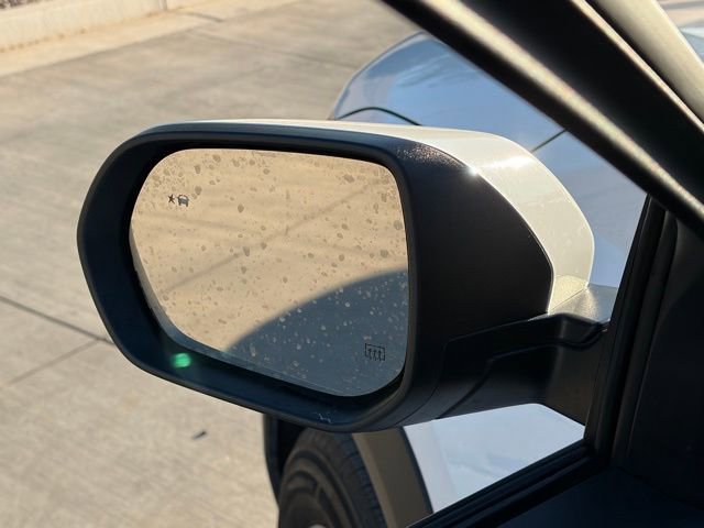 Used 2025 Chevrolet Equinox LT image 20