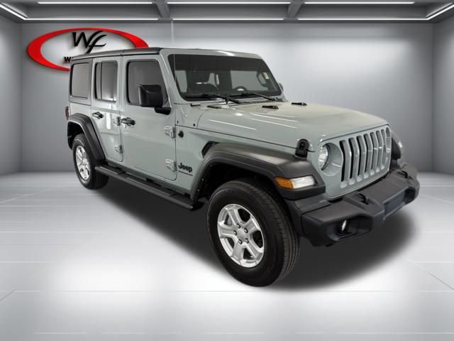 Used 2023 Jeep Wrangler Sport S image 3