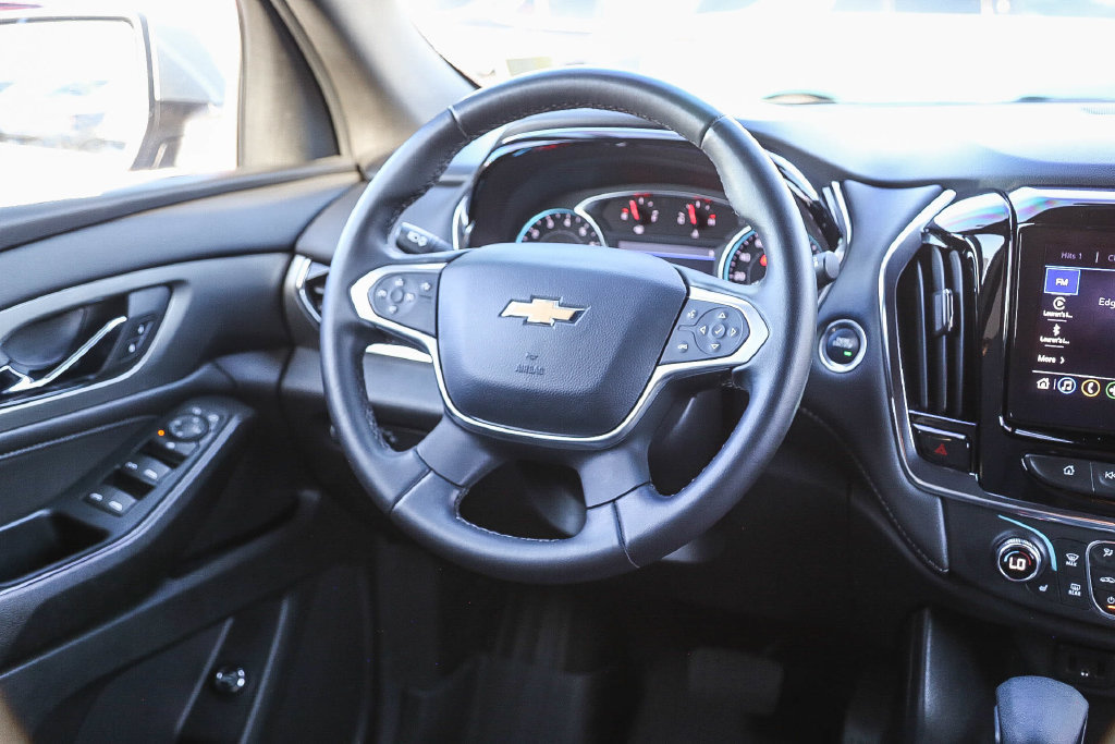 Certified 2023 Chevrolet Traverse LT FWD image 30