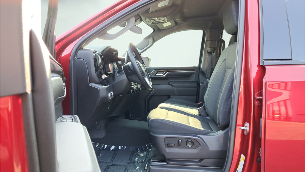 Used 2024 GMC Sierra 1500 Elevation AWD/4WD image 10