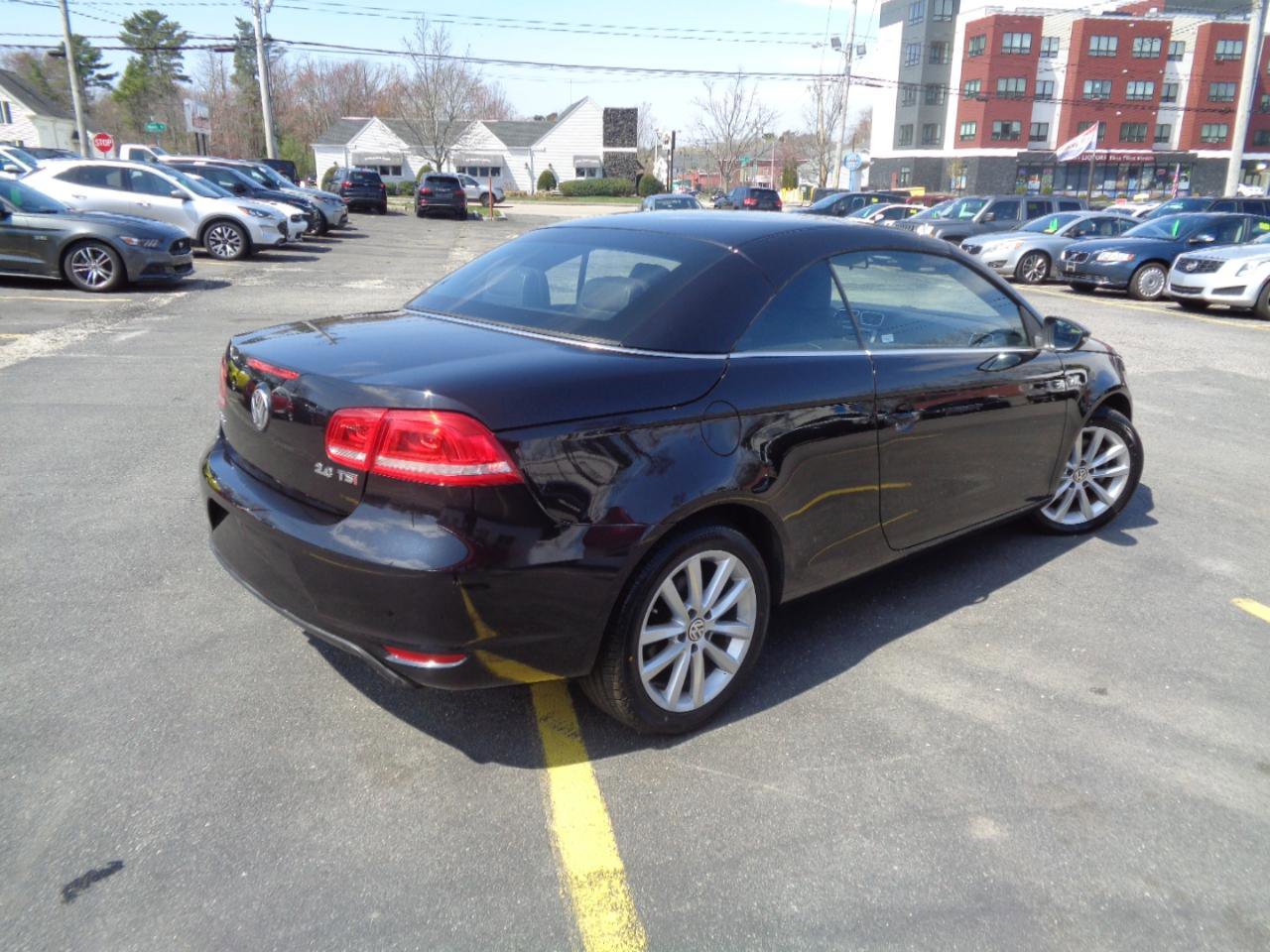 Used 2016 Volkswagen Eos Komfort FWD image 21