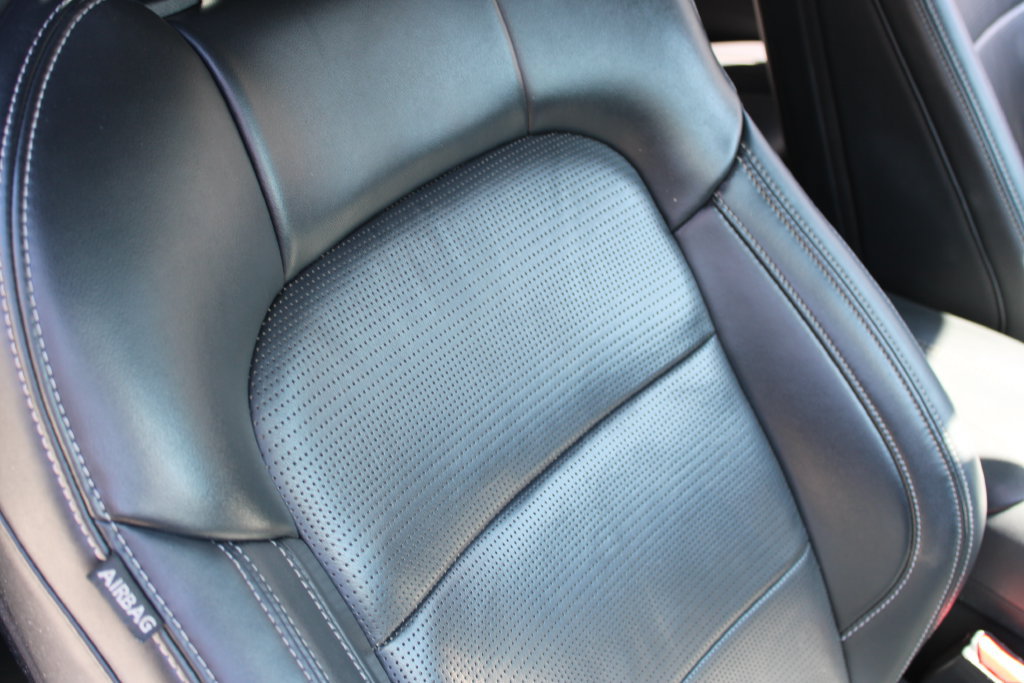 Used 2024 Ford Mustang Premium RWD image 27