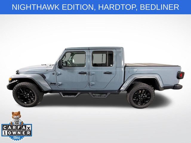 Used 2025 Jeep Gladiator Sport AWD/4WD image 4