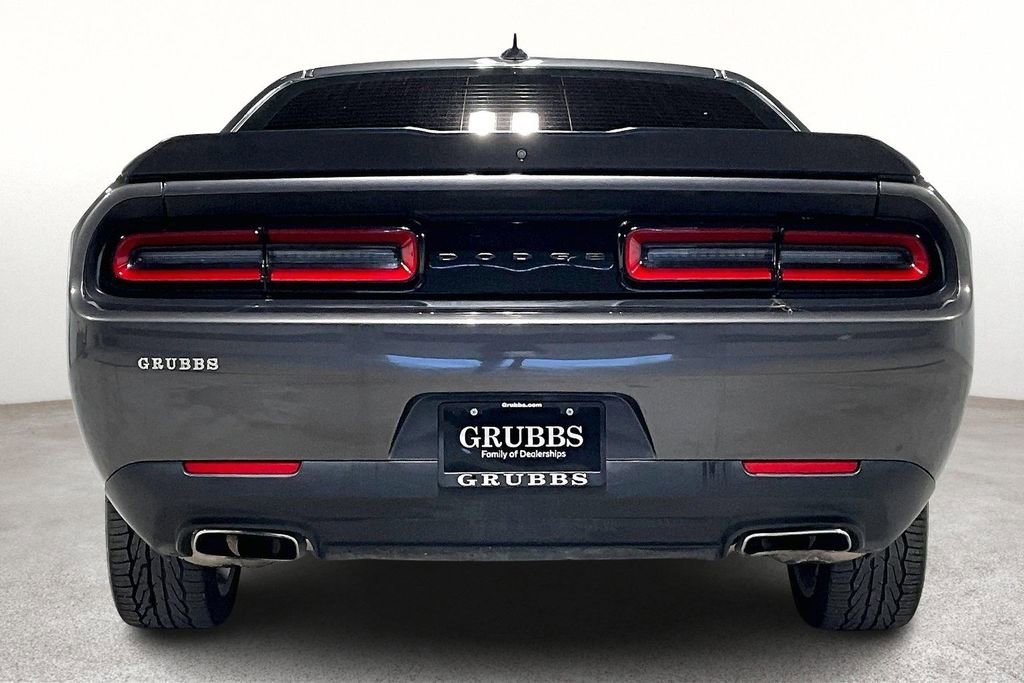 Used 2022 Dodge Challenger SXT w/ Blacktop Package image 6