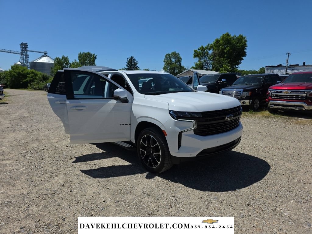 Used 2023 Chevrolet Tahoe RST w/ Luxury Package AWD/4WD image 40