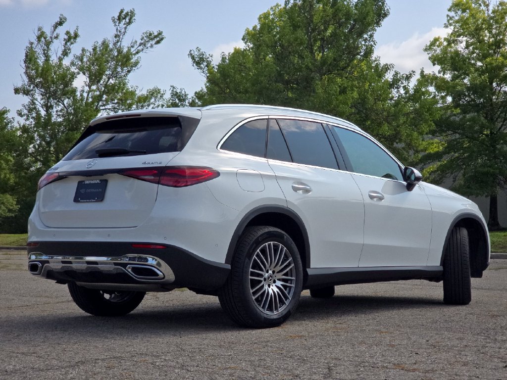 Used 2026 Mercedes-Benz GLC 300 4MATIC image 17