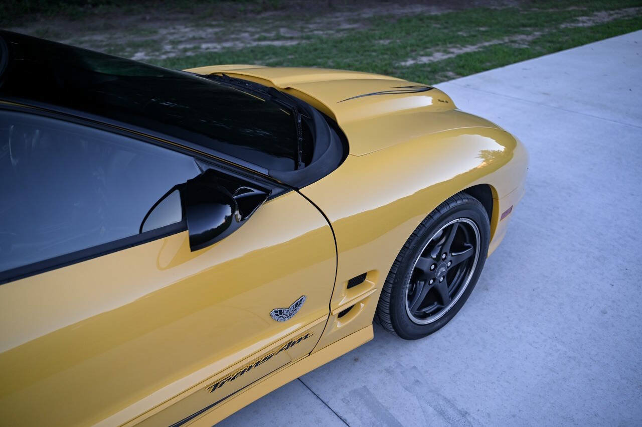 Used 2002 Pontiac Firebird Trans Am RWD image 16
