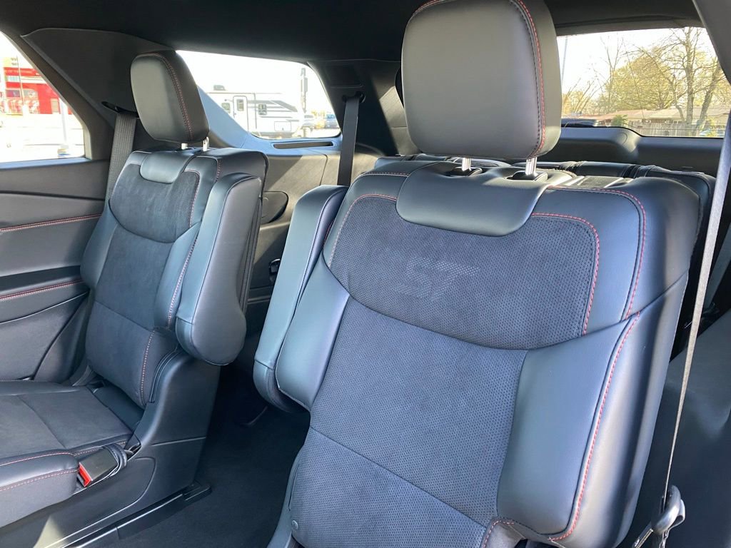 New 2026 Ford Explorer ST w/ Sun And Sound Package image 29