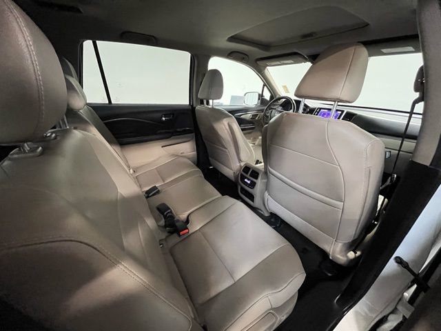 Used 2018 Honda Pilot EX-L image 11