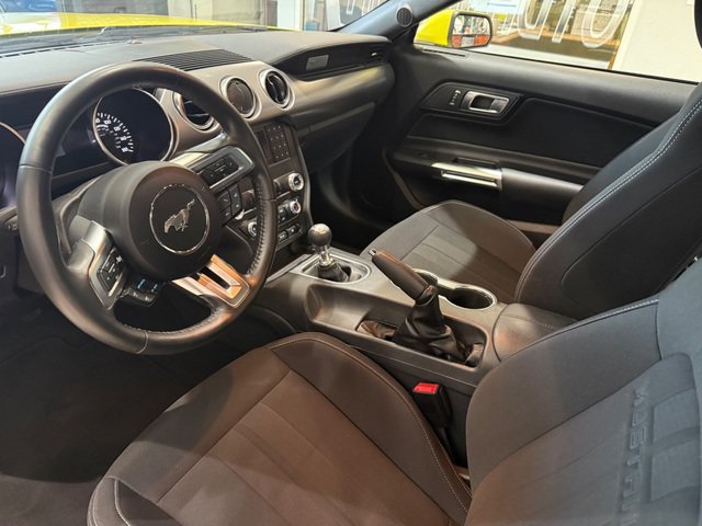 Used 2021 Ford Mustang GT RWD image 17