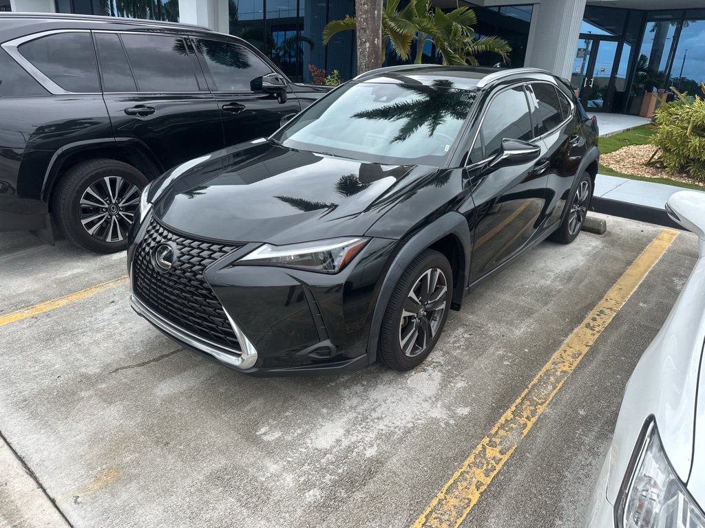 Certified 2024 Lexus UX 250h FWD image 3